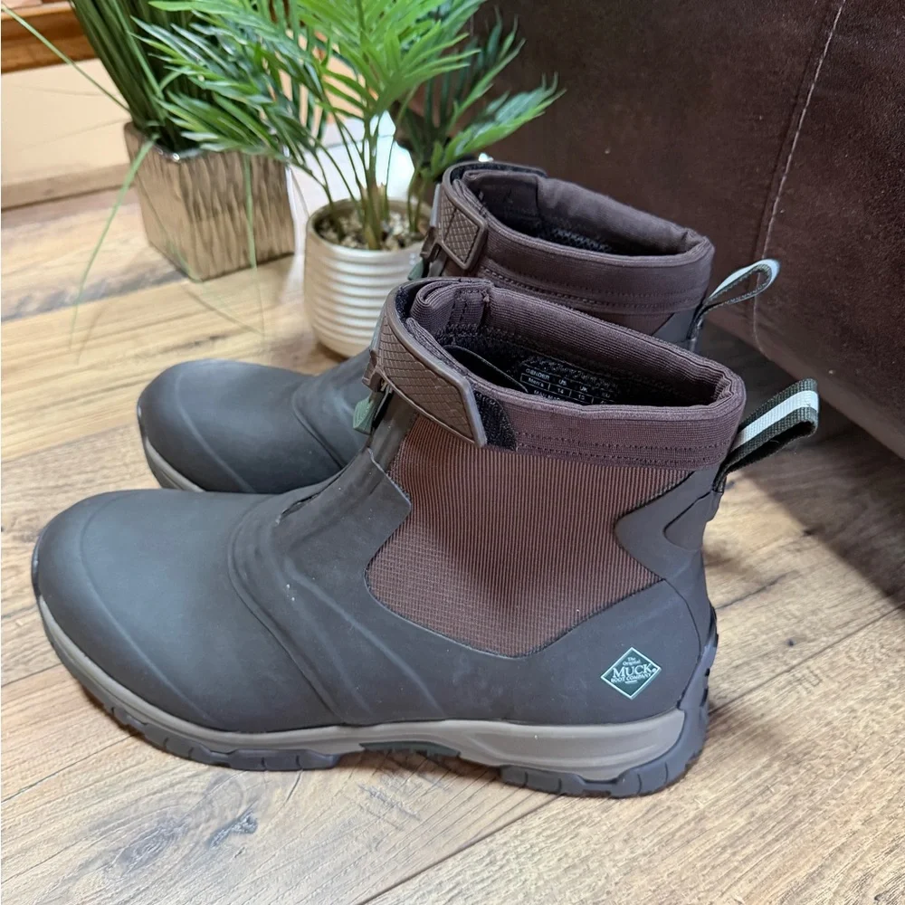 Muck‎ Ankle Boots Men’s Size 14 Brown ,Apex, insulated, waterproof , mid zip NEW